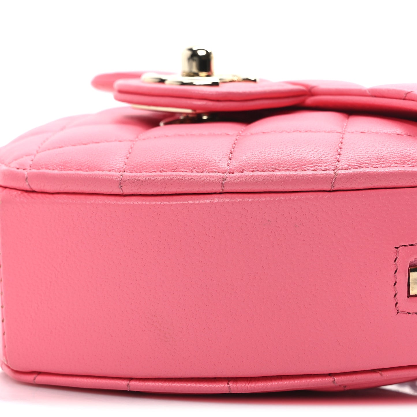 Lambskin Quilted CC In Love Heart Clutch With Chain Pink