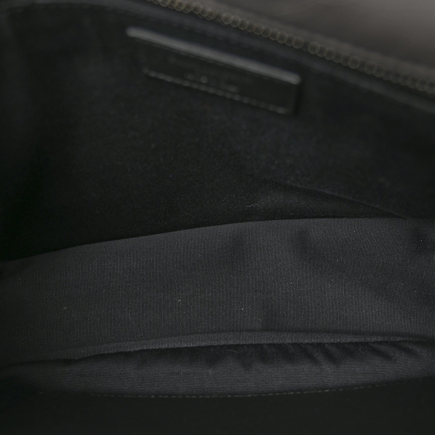 Saint Laurent Crinkled Calfskin Matelasse Monogram Medium Niki Chain Satchel Fog 5 of 10