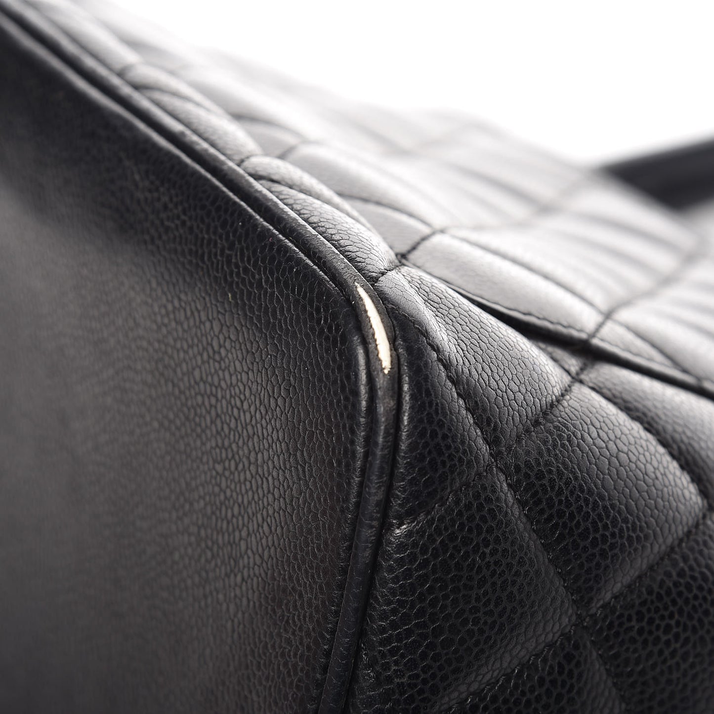 Caviar Quilted Medallion Tote Black