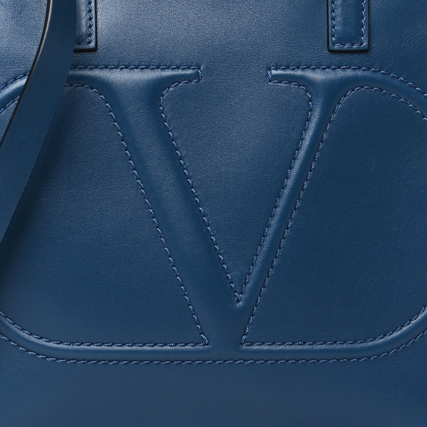 Calfskin VLogo Small Walk Tote Peacock