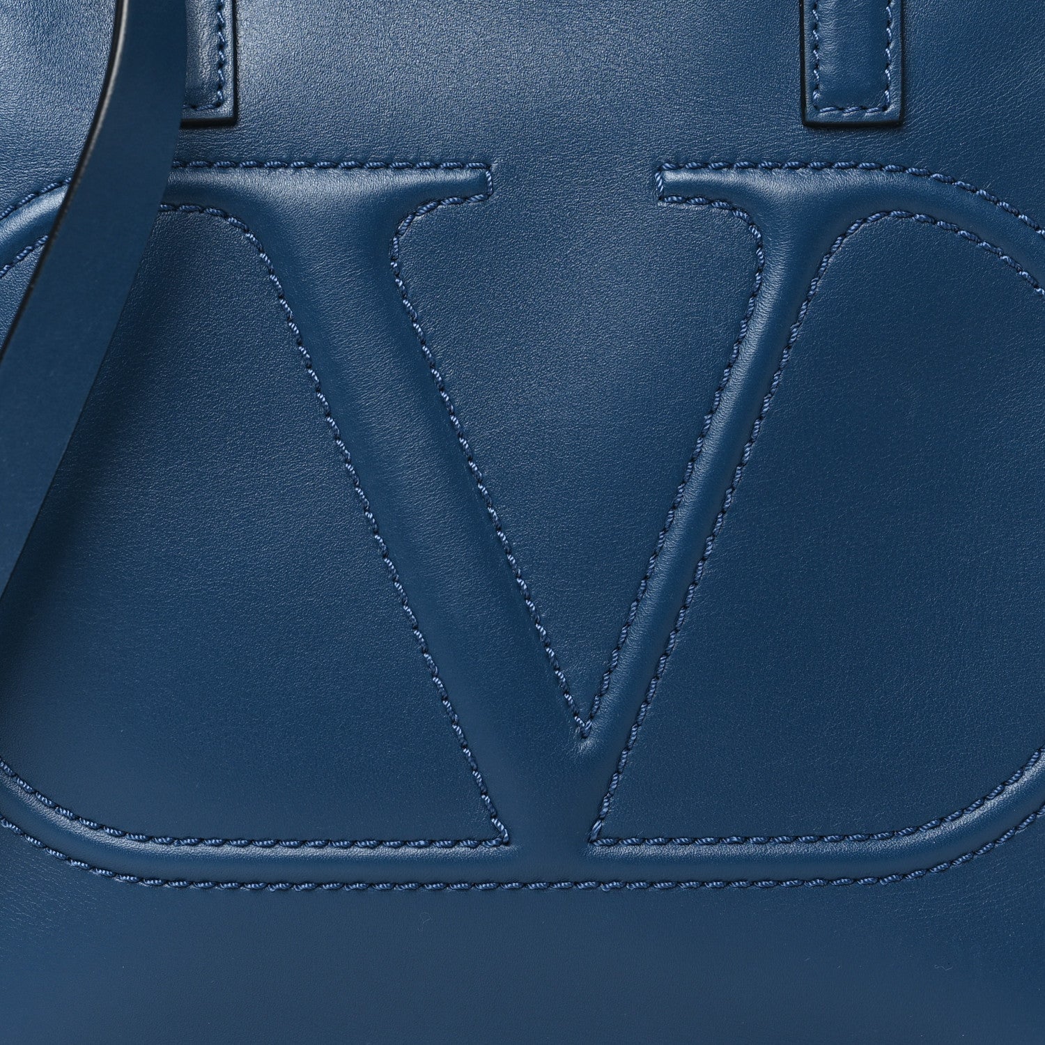 Valentino Garavani Calfskin VLogo Small Walk Tote Peacock 7 of 11