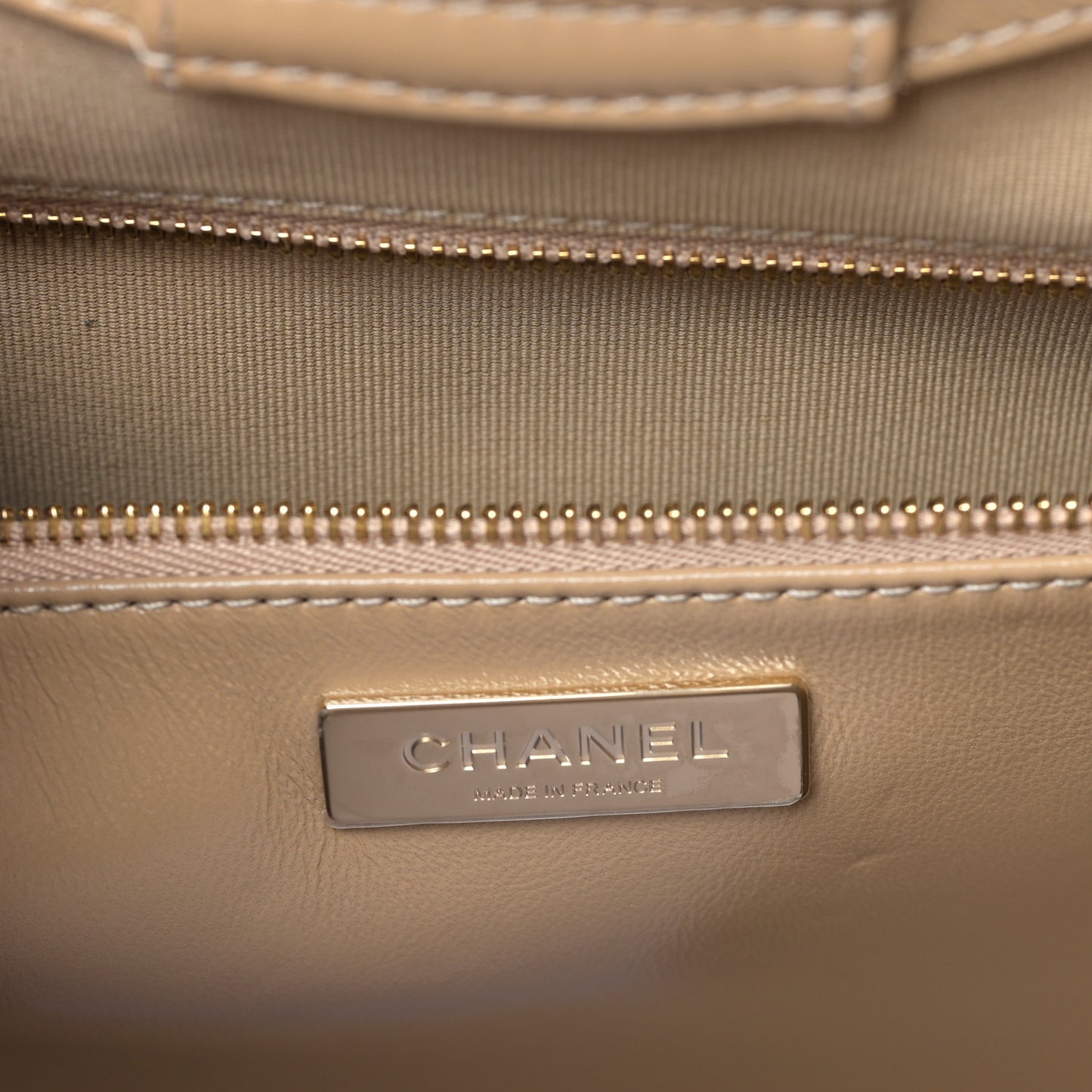 Shiny Crumpled Calfskin Quilted Large 31 Shopping Bag Beige