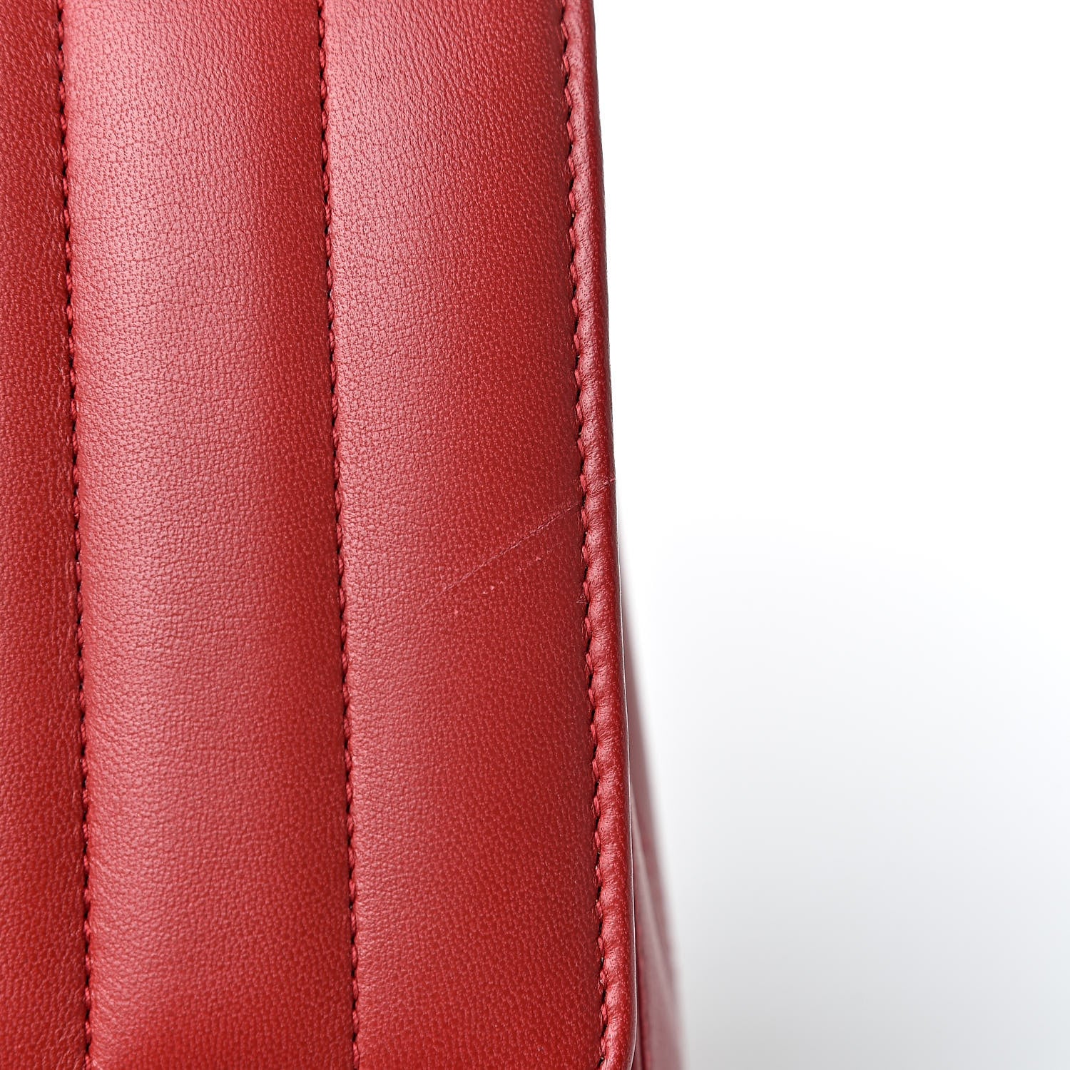 Saint Laurent Lambskin Matelasse Monogram Medium Vicky Chain Bag Rouge Eros 9 of 12