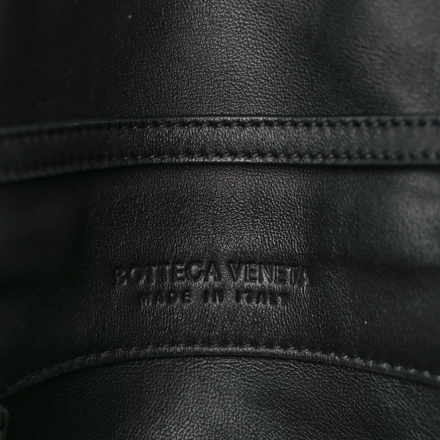 Nappa Intrecciato Crossbody Messenger Flap Black