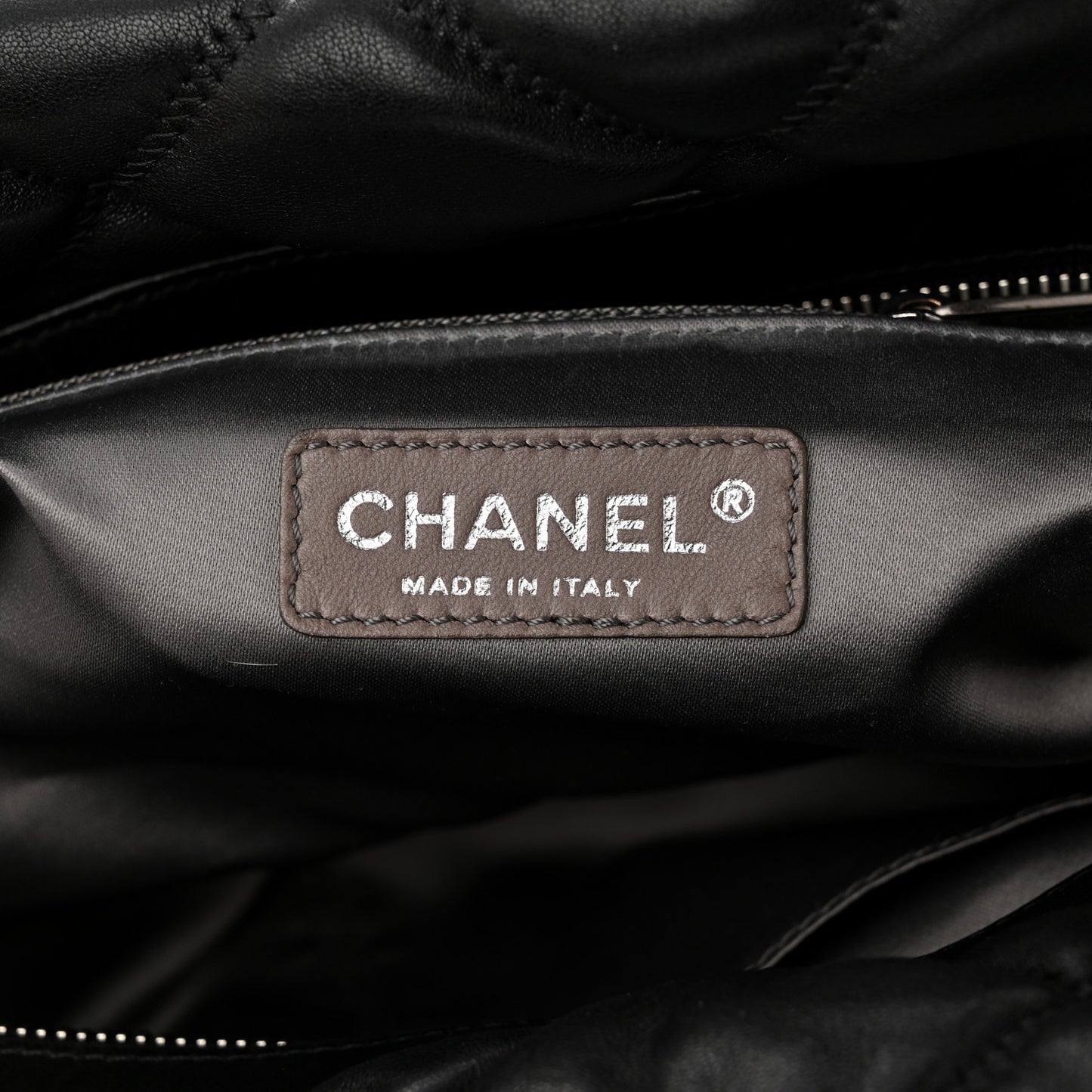 Calfskin Bubble Quilt Bowler Black