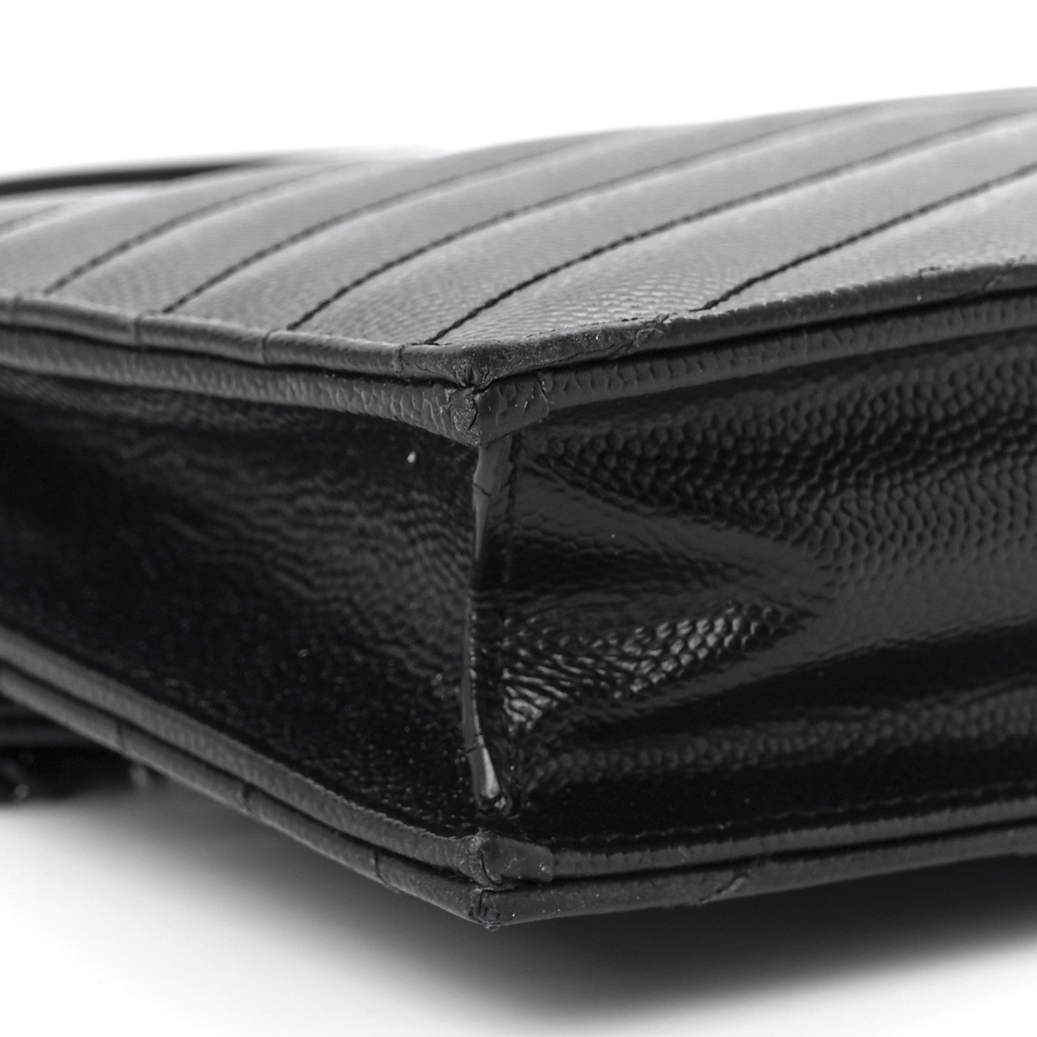 Saint Laurent Grain De Poudre Matelasse Chevron Monogram Monochrome Envelope Chain Wallet Black 10 of 11