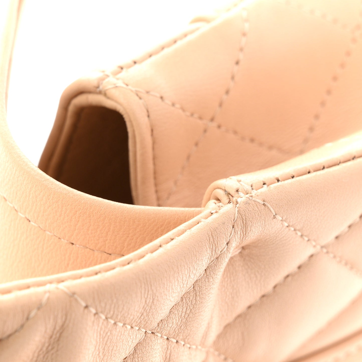 Lambskin Quilted Medium Double Flap Beige