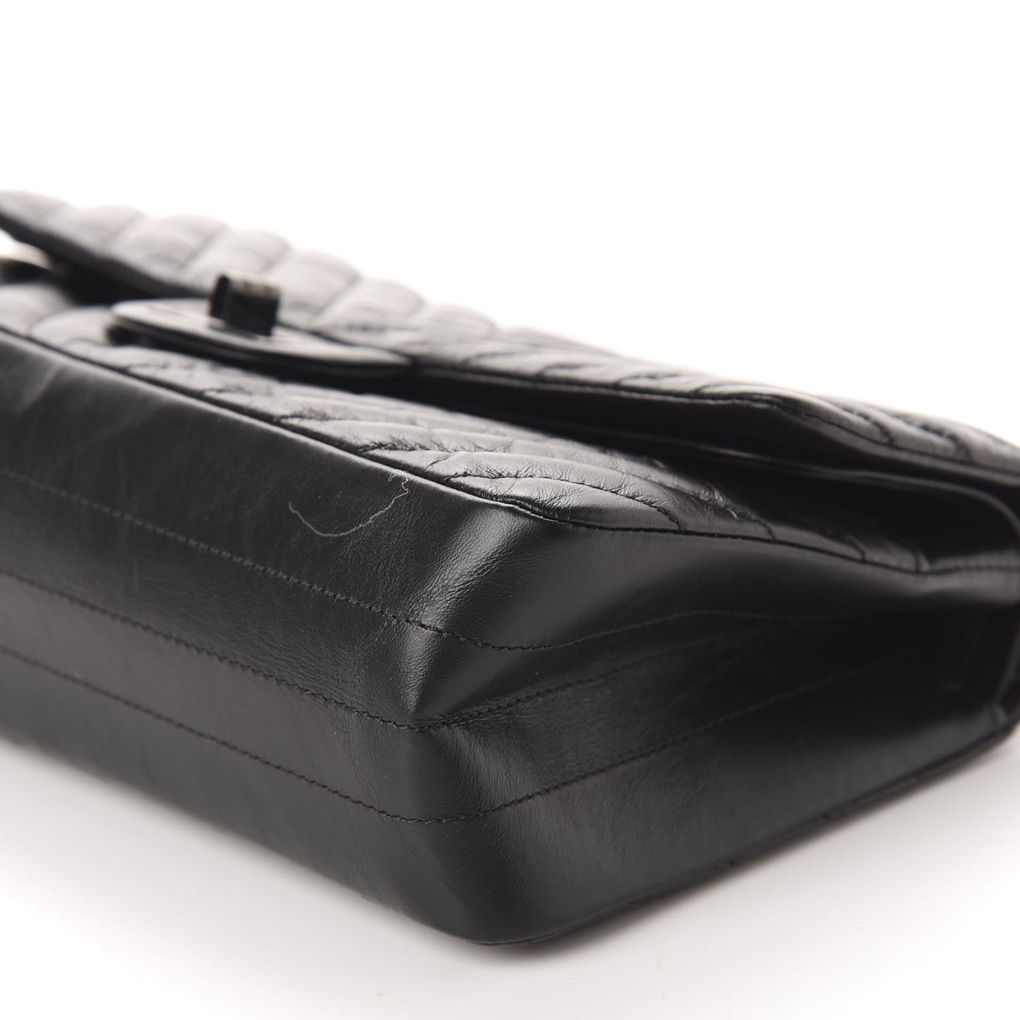Aged Calfskin Chevron Quilted 2.55 Reissue 225 Flap So Black