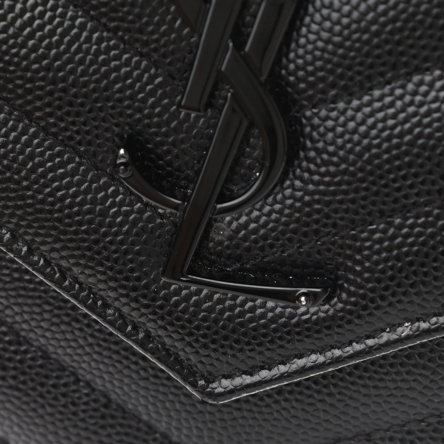 Grain De Poudre Matelasse Chevron Monogram Chain Wallet Black