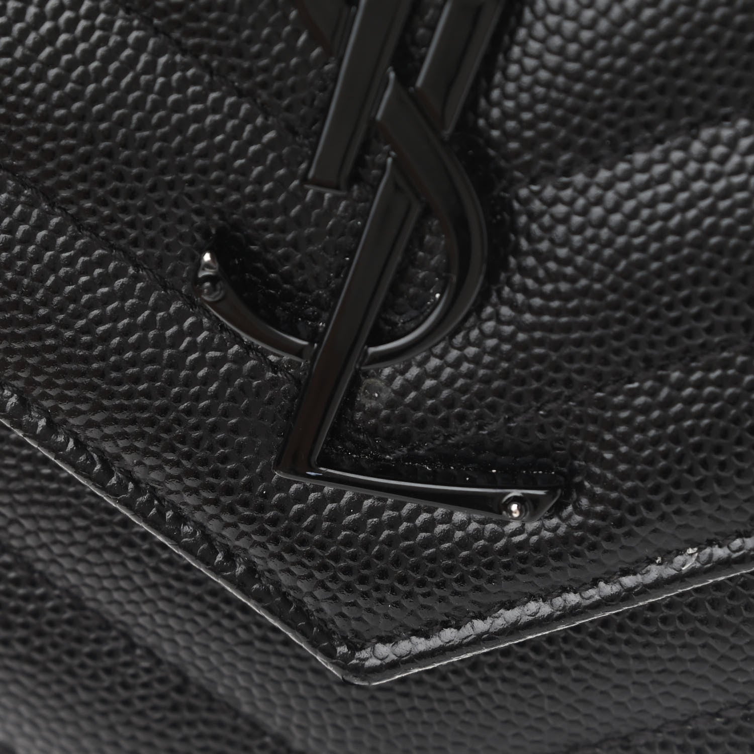 Saint Laurent Grain De Poudre Matelasse Chevron Monogram Chain Wallet Black 15 of 16