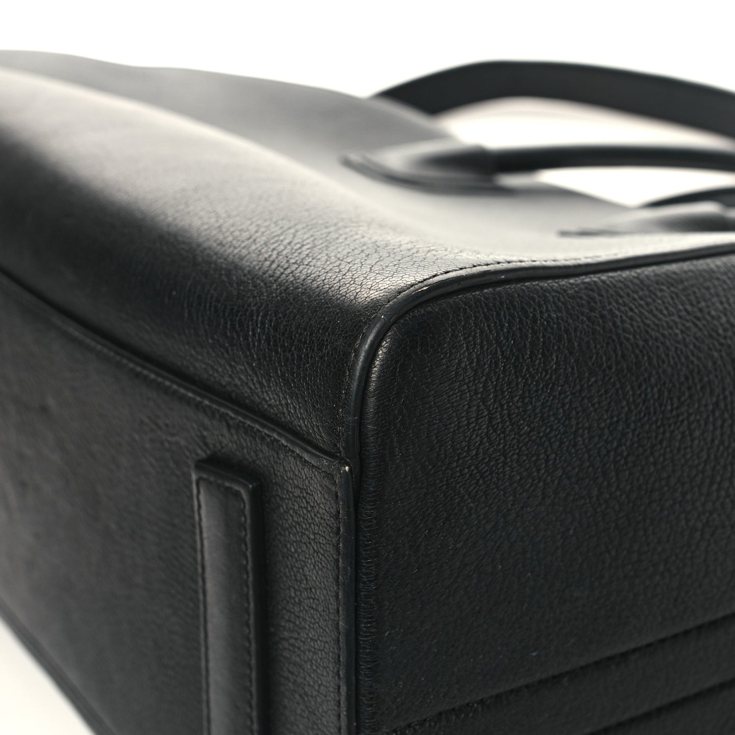 Sugar Goatskin Medium Antigona Black
