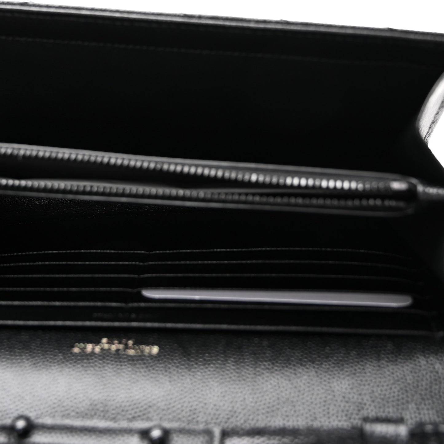 Grain De Poudre Matelasse Chevron Monogram Monochrome Chain Wallet Black