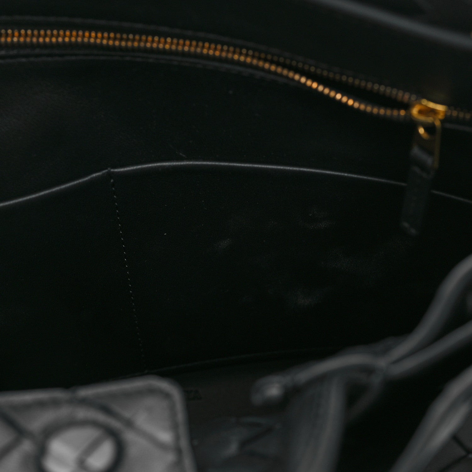 Bottega Veneta Nappa Intrecciato Medium Andiamo Shoulder Bag Black 10 of 10