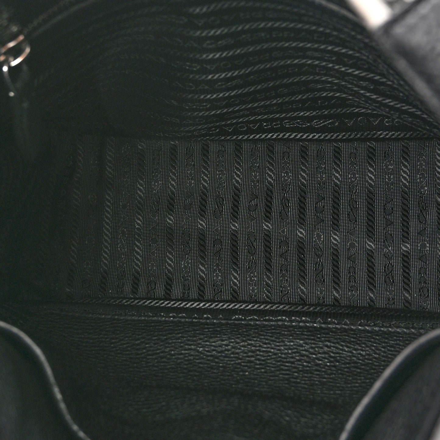 Vitello Daino Soft Hobo Messenger Bag Black