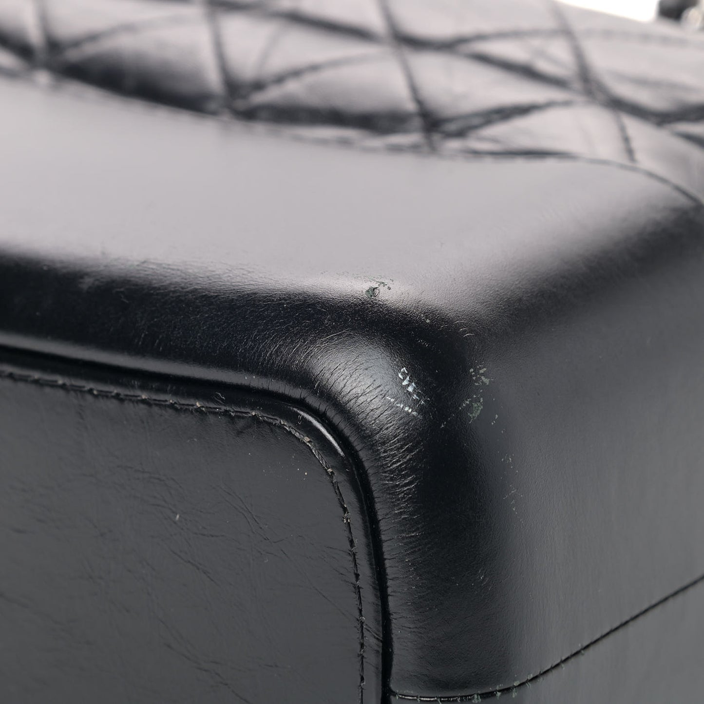 Aged Calfskin Quilted Medium Gabrielle Hobo Black