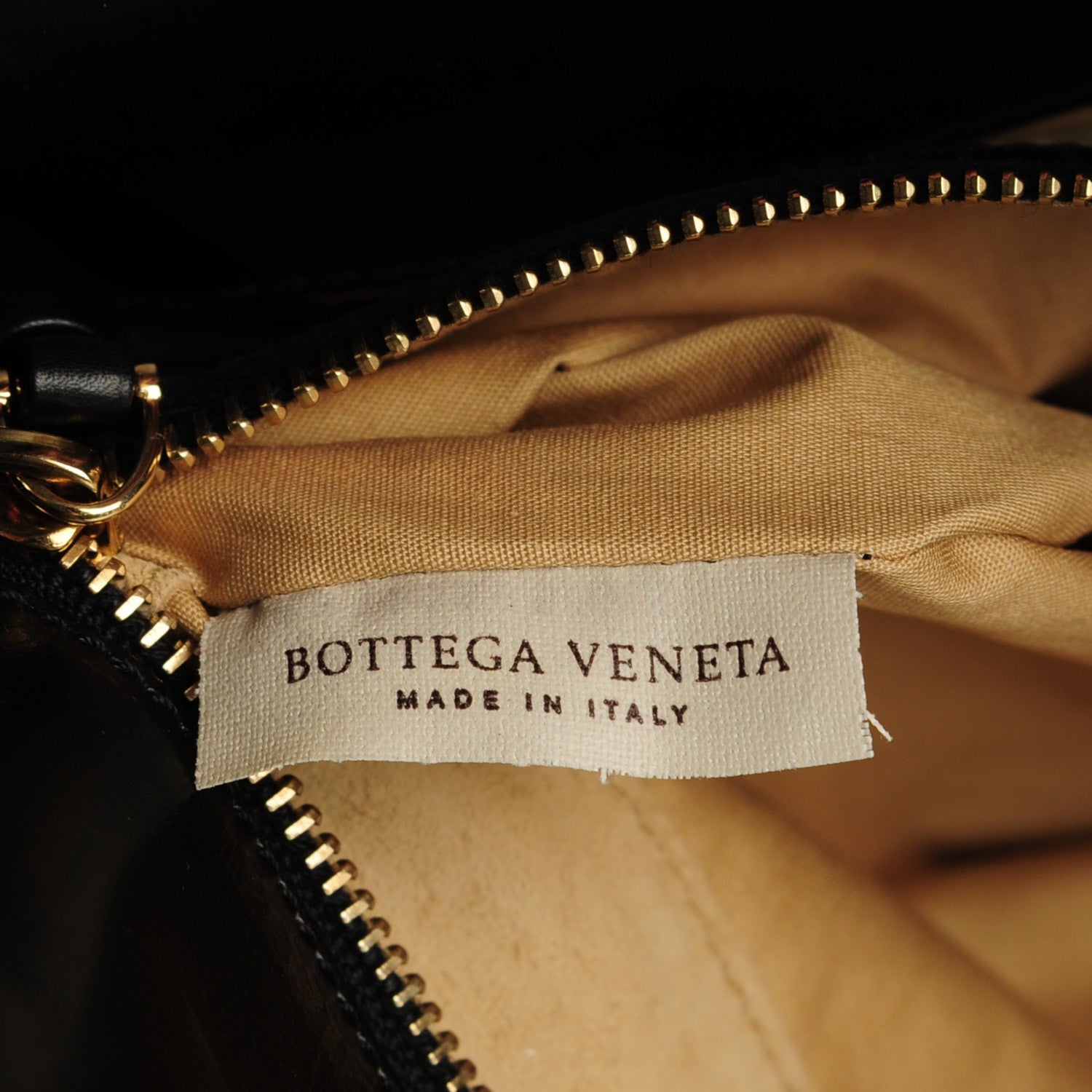 Bottega Veneta Nappa Intrecciato Flat Messenger Nero Black 7 of 8