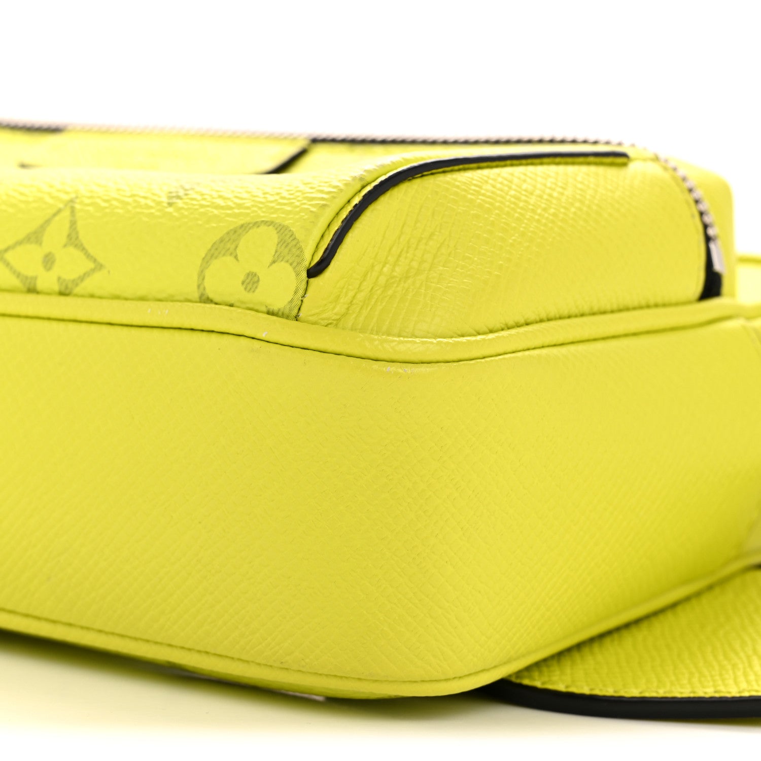 Louis Vuitton Monogram Taiga Outdoor Bumbag Yellow 10 of 11