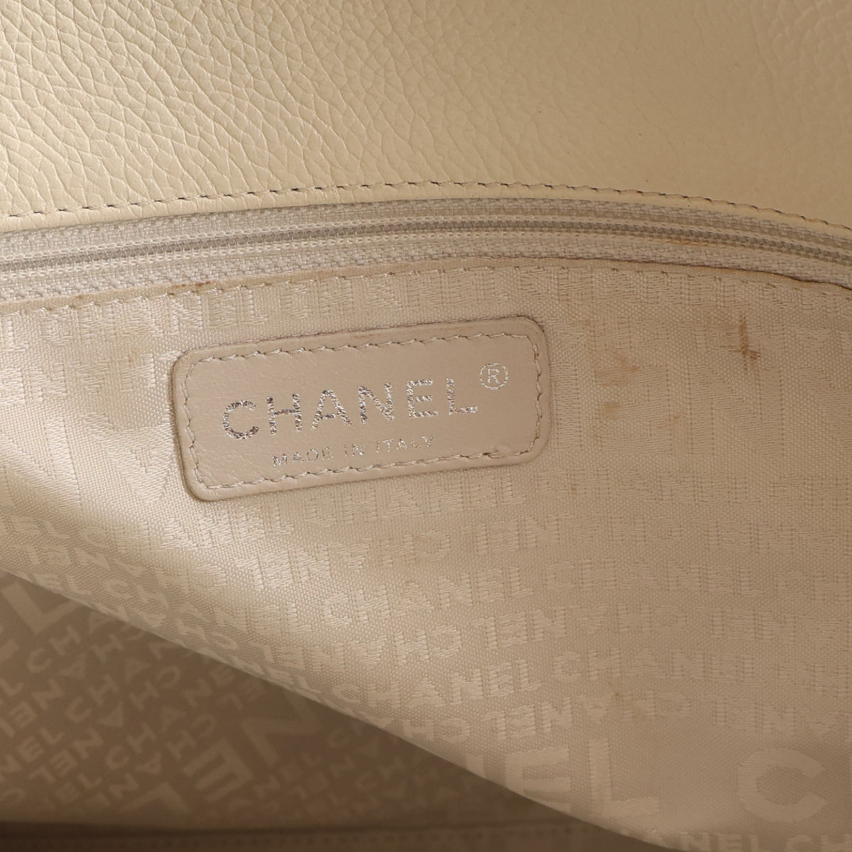 Calfskin Mademoiselle Lock Cerf Executive Shopper Tote White