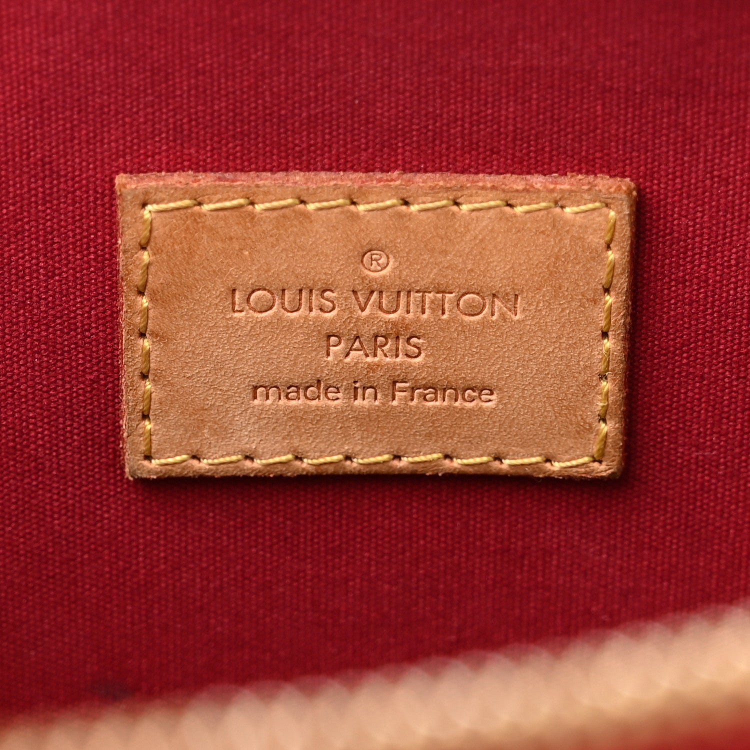 Louis Vuitton Vernis Alma GM Pomme D'Amour 6 of 10