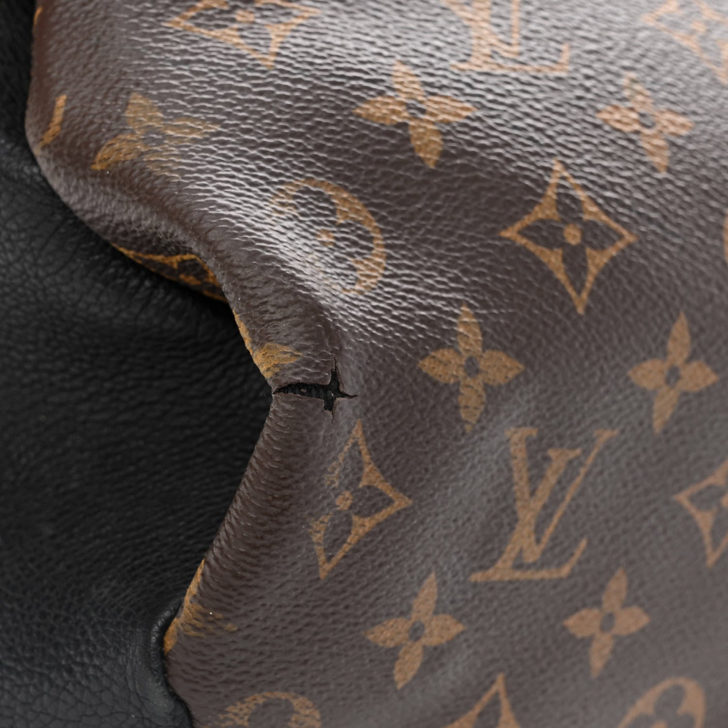 Louis Vuitton Monogram Pallas Full Black 13 of 20