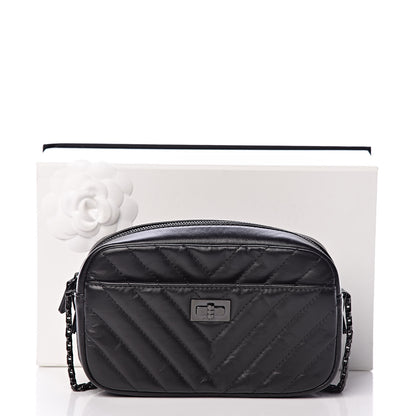 Chanel Aged Calfskin Chevron Mini Reissue Camera Case So Black 11 of 11