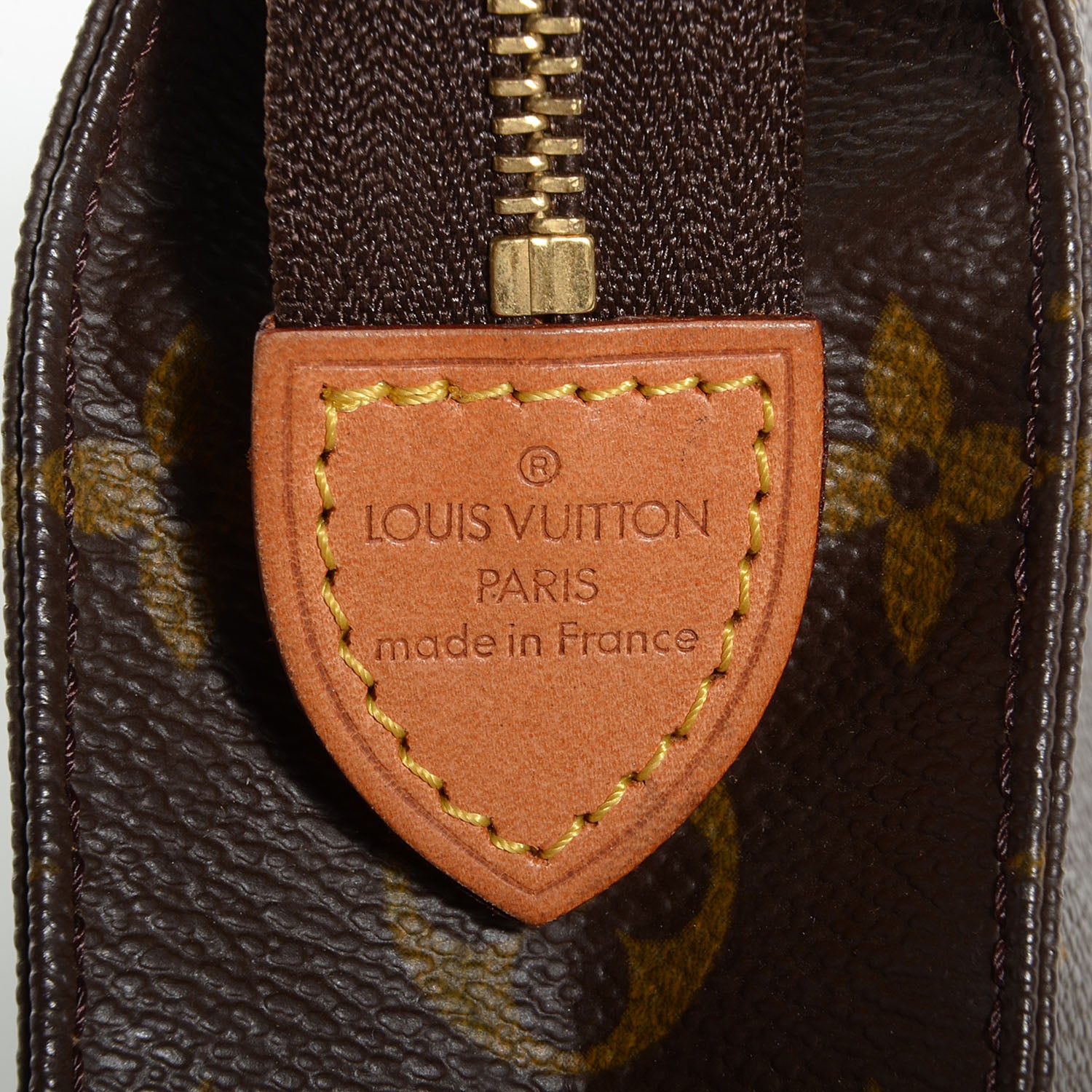 Louis Vuitton Monogram Toiletry Pouch 19 7 of 7