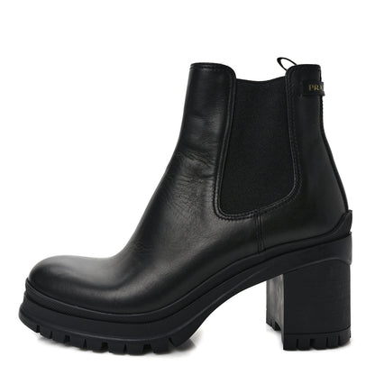 Prada Vitello Montana Lug Sole Chelsea 55mm Boots 39 Black 1 of 8