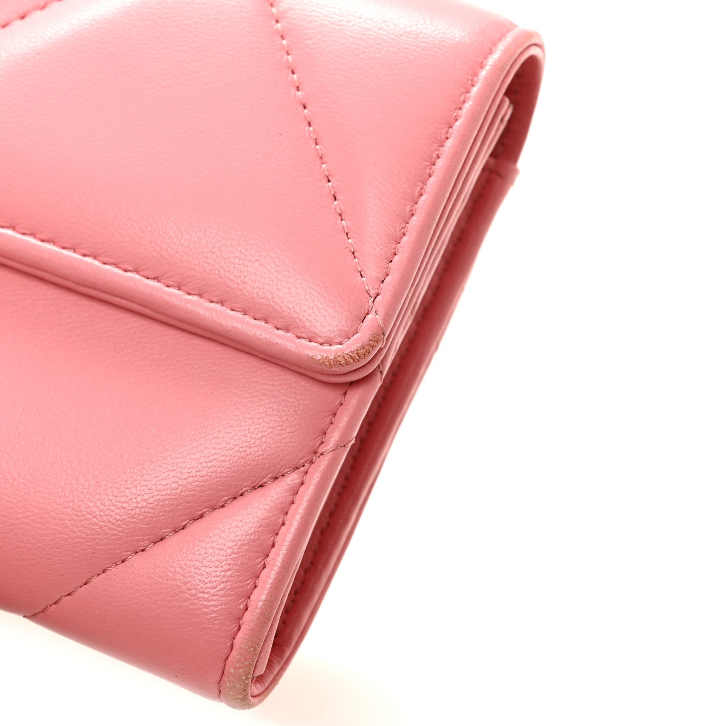 Lambskin Quilted Chanel 19 Flap Wallet Coral Pink