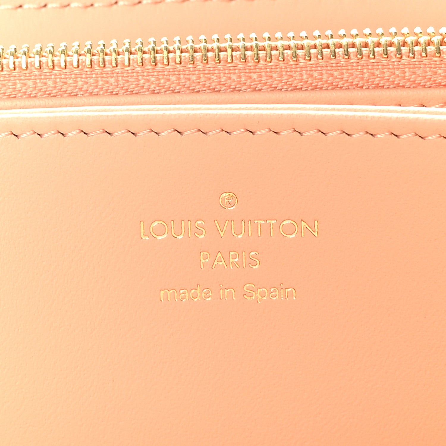 Louis Vuitton Mahina Flight Mode Zippy NM Wallet Gray 7 of 8