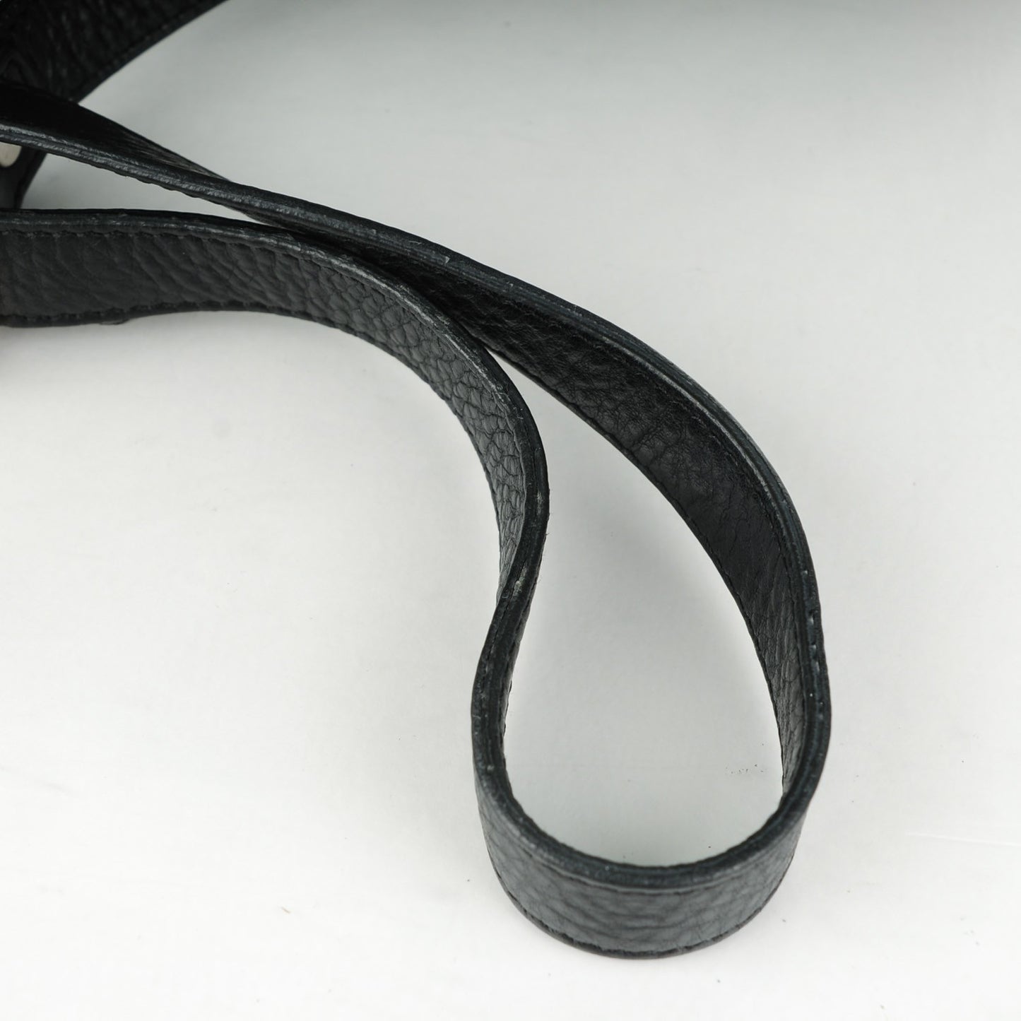 Calfskin PS11 Classic Shoulder Bag Black