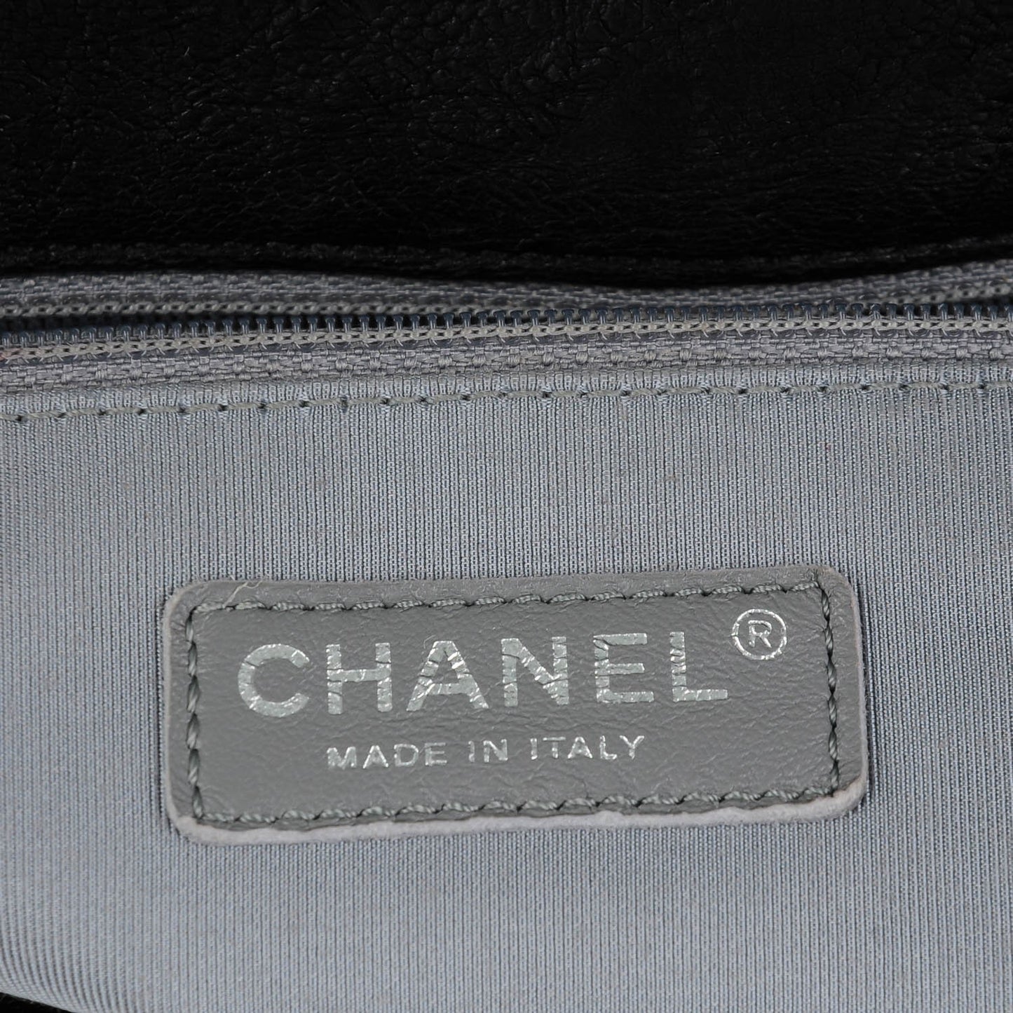 Washed Lambskin Quilted Maxi Chain Around Flap Black