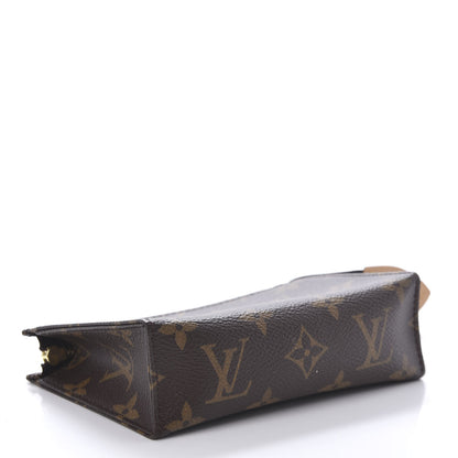 Louis Vuitton Monogram Toiletry Pouch 15 4 of 9