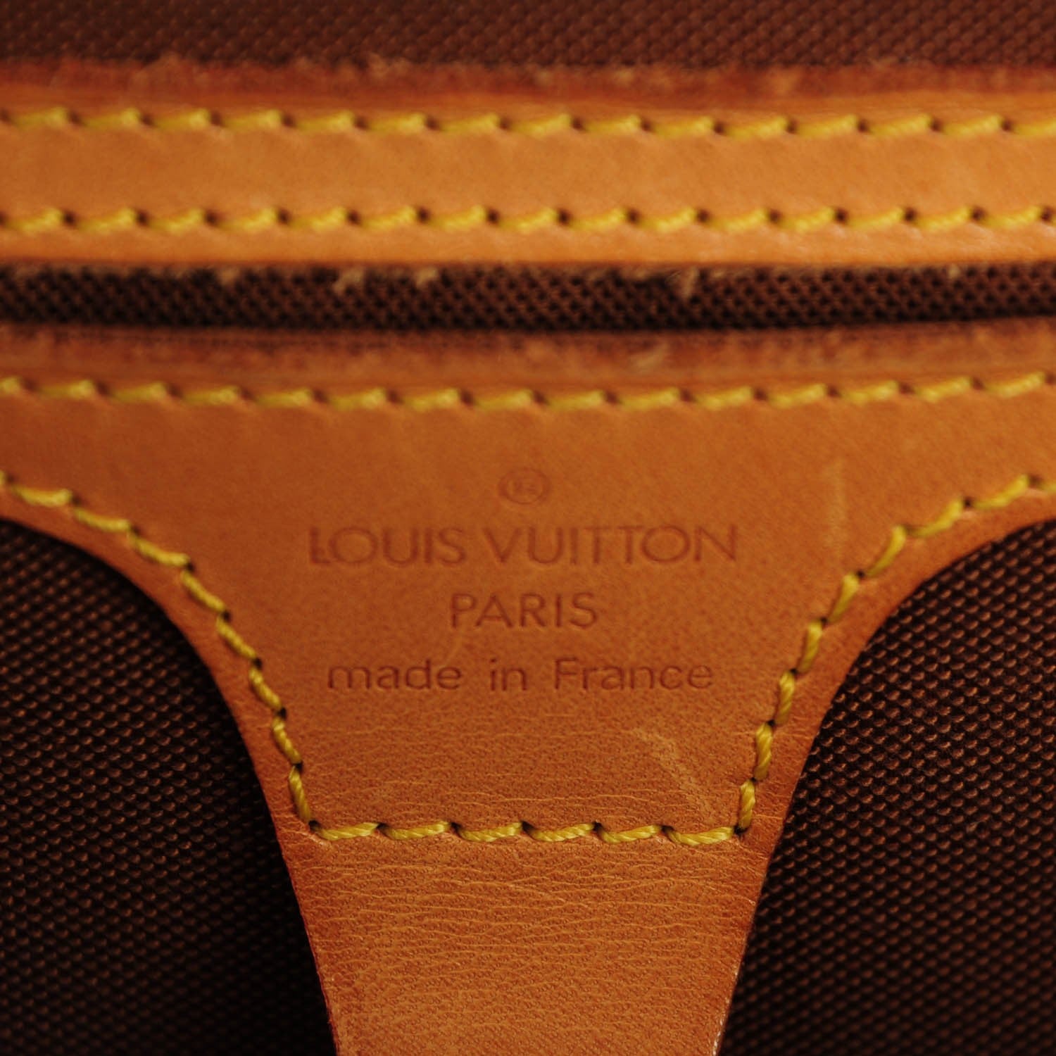 Louis Vuitton Monogram Ellipse MM 6 of 7