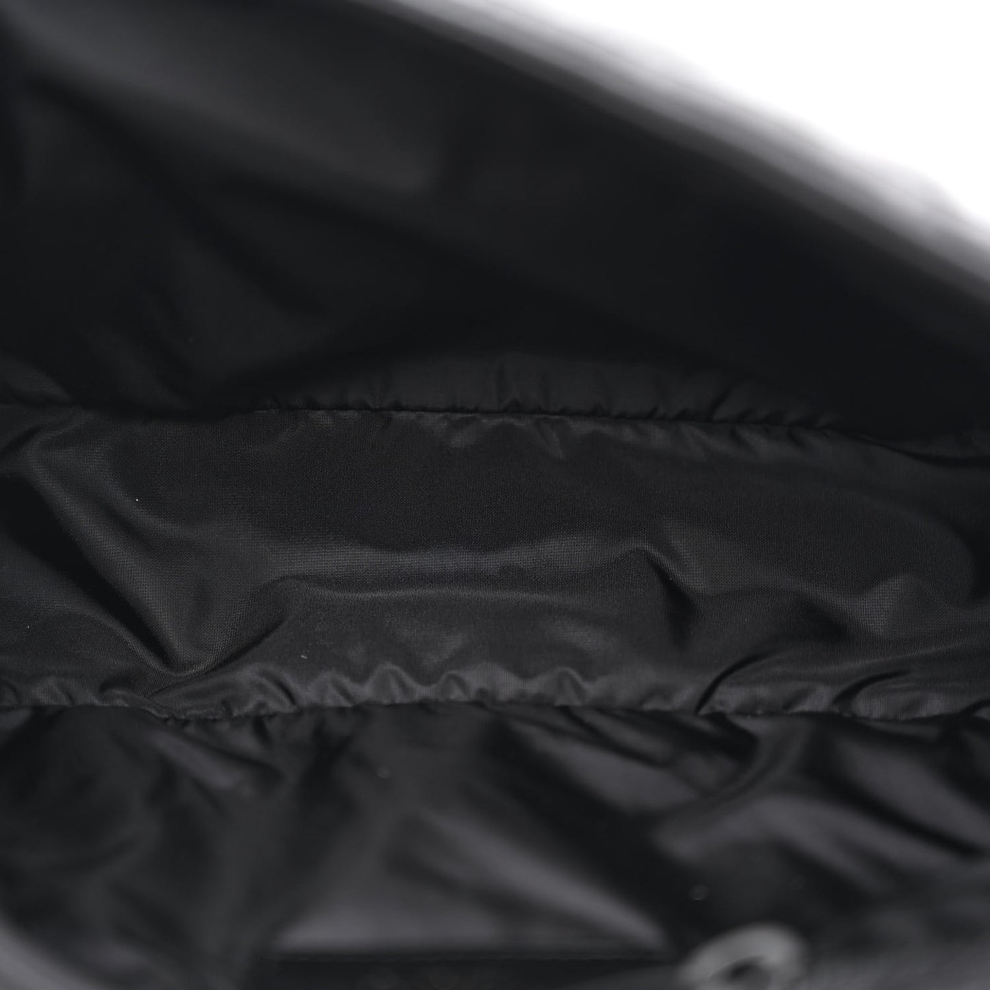 Econyl Nylon Le 5 A 7 Hobo Black