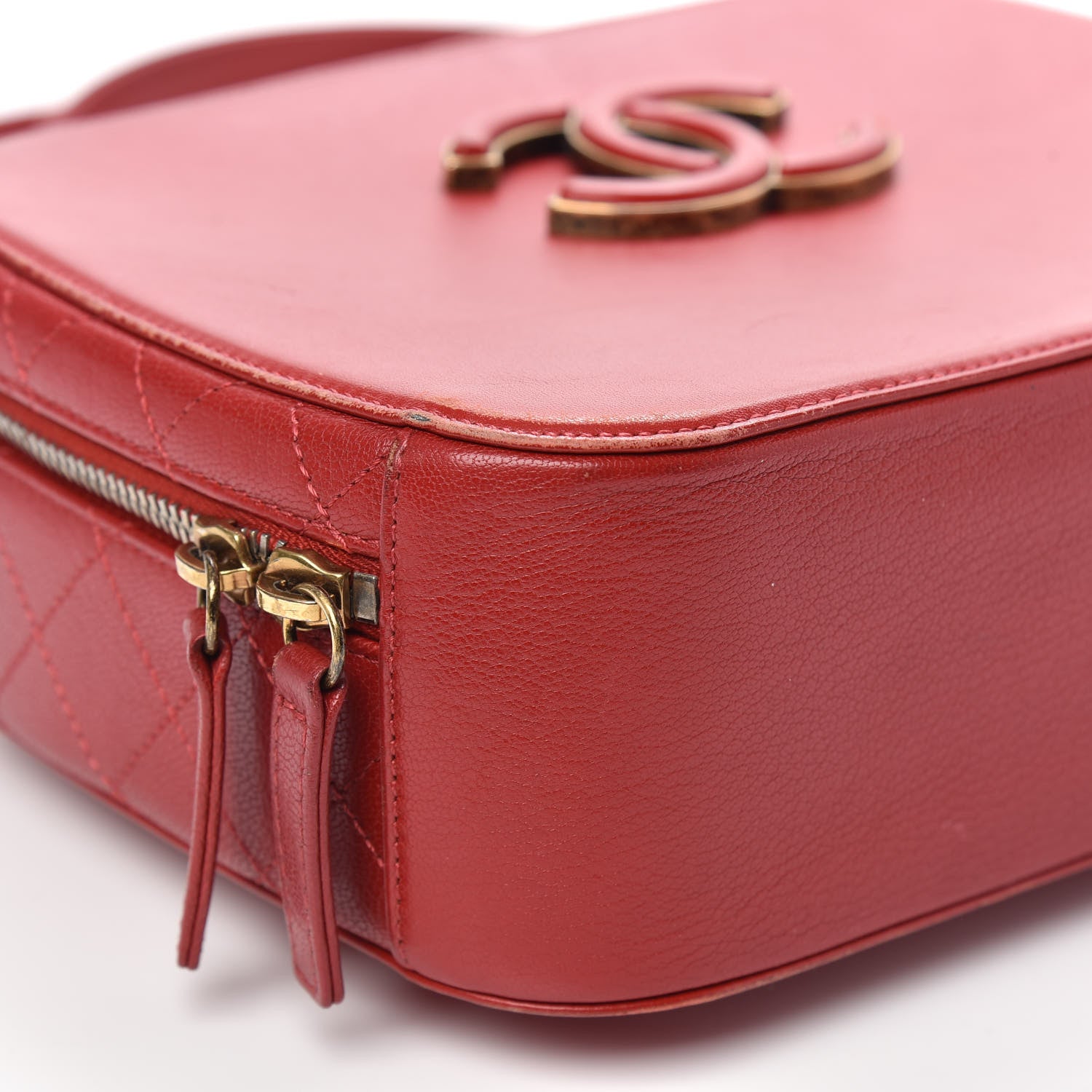 Chanel Shiny Calfskin Goatskin Quilted Coco Curve Vanity Red 8 of 14