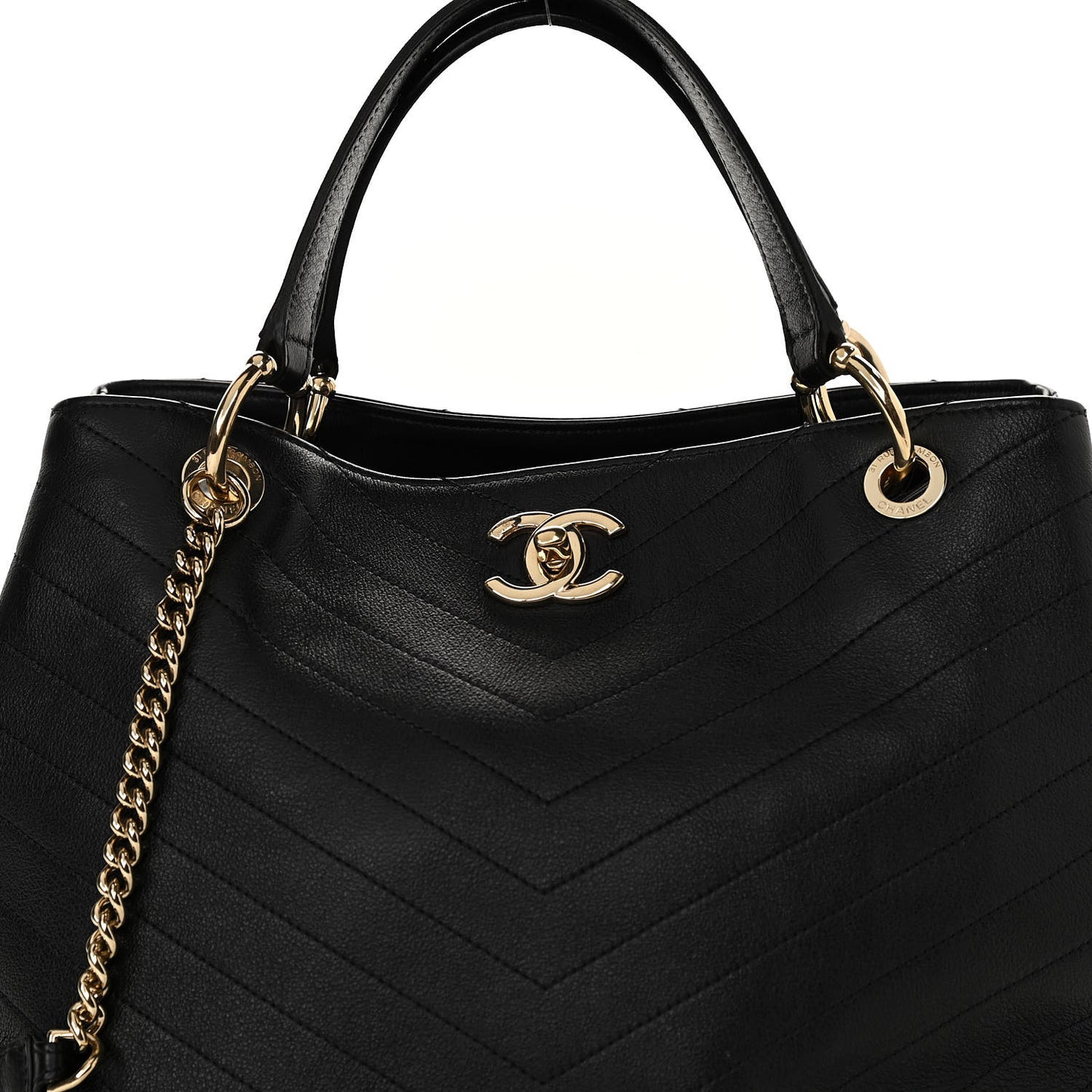 Calfskin Stitched Large Chevron Chic Shopping Bag Black
