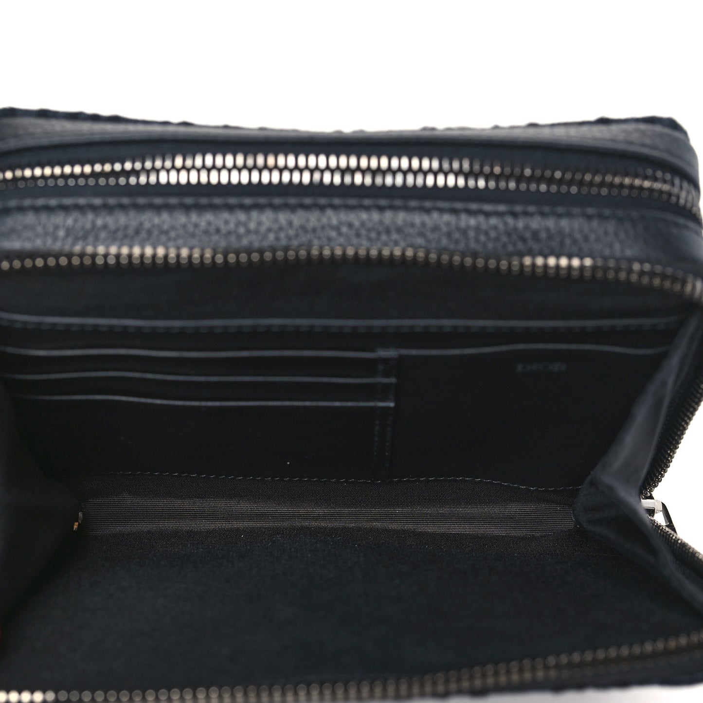 Oblique Zipped With Strap Pouch Black