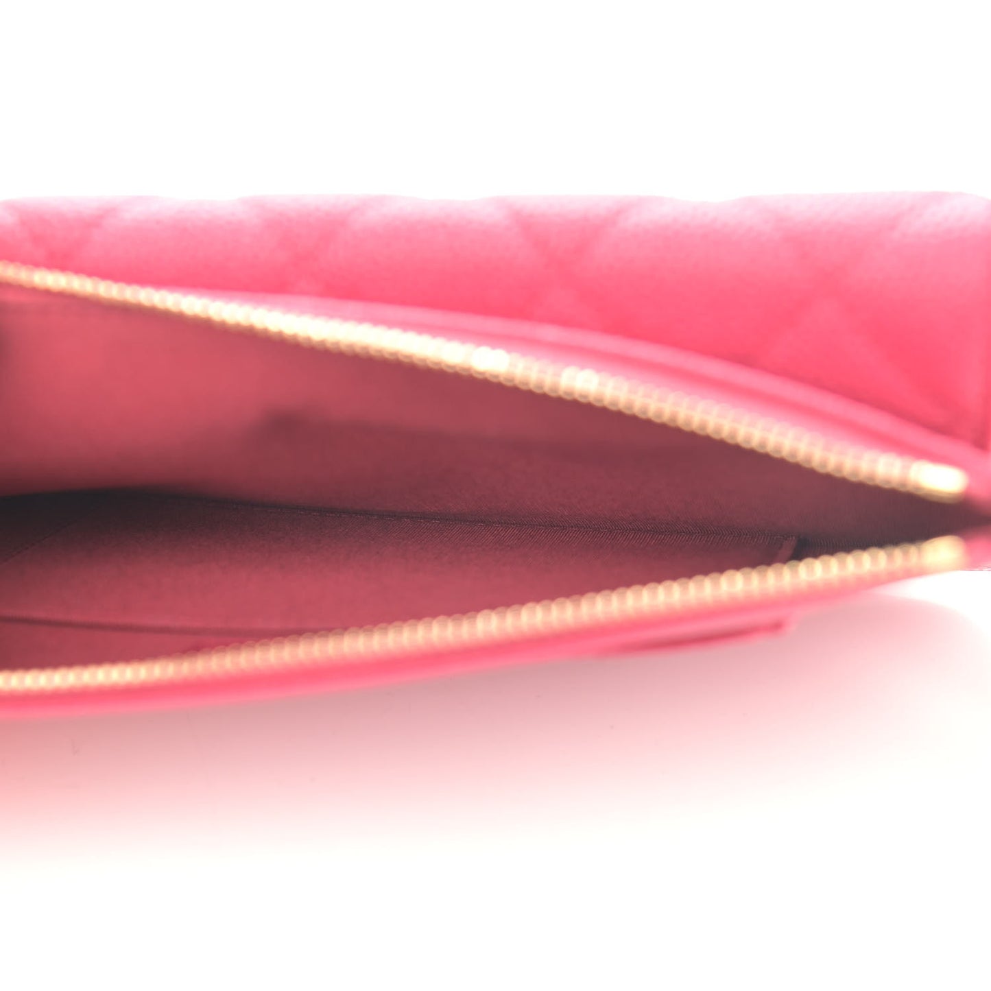 Caviar Quilted Logo Zip Wallet On Chain WOC Pink