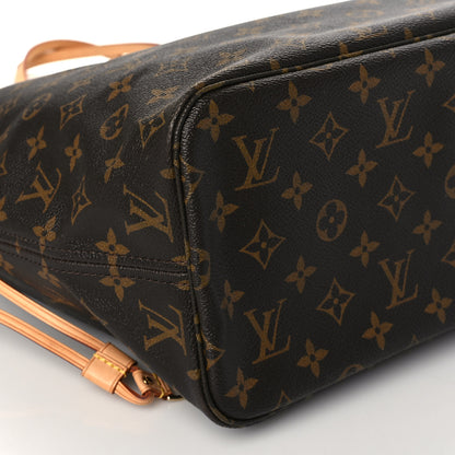 Louis Vuitton Monogram Neverfull MM 8 of 9