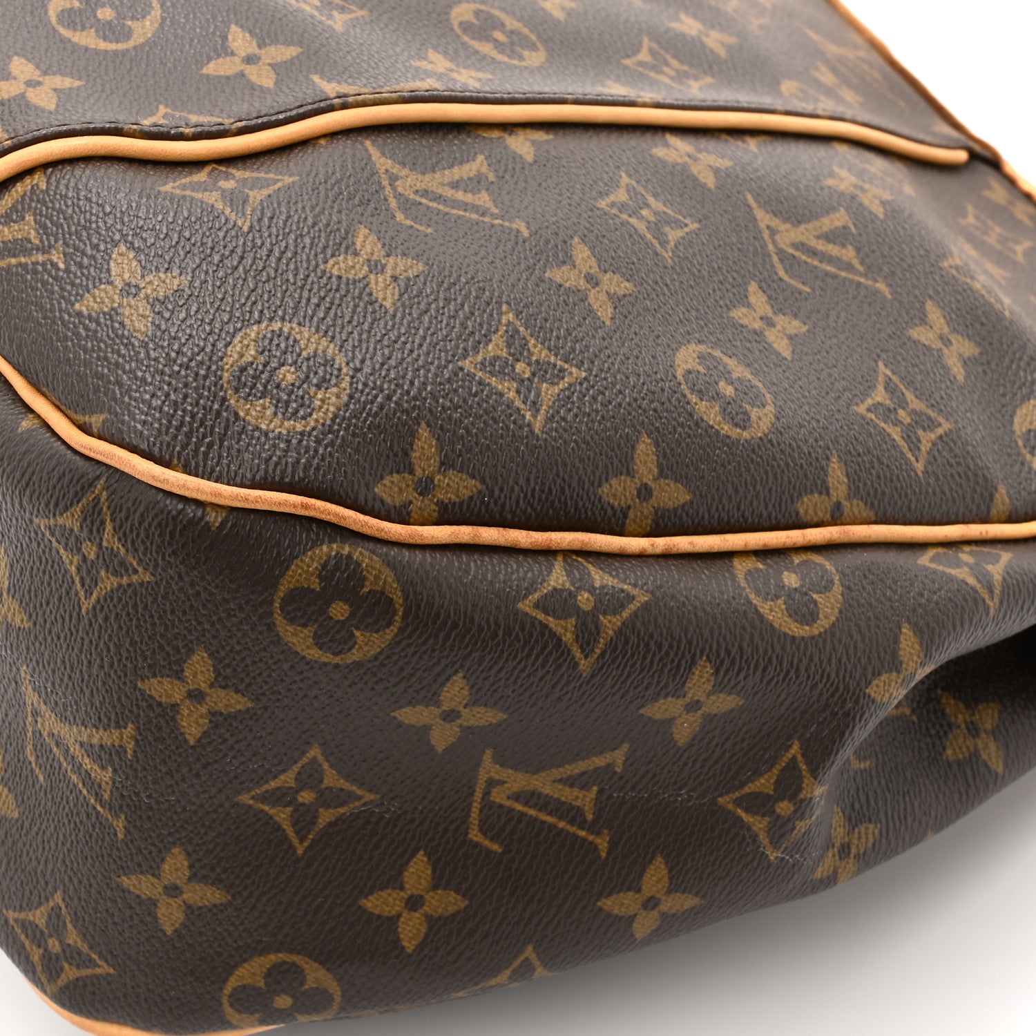 Louis Vuitton Monogram Galliera PM 13 of 16