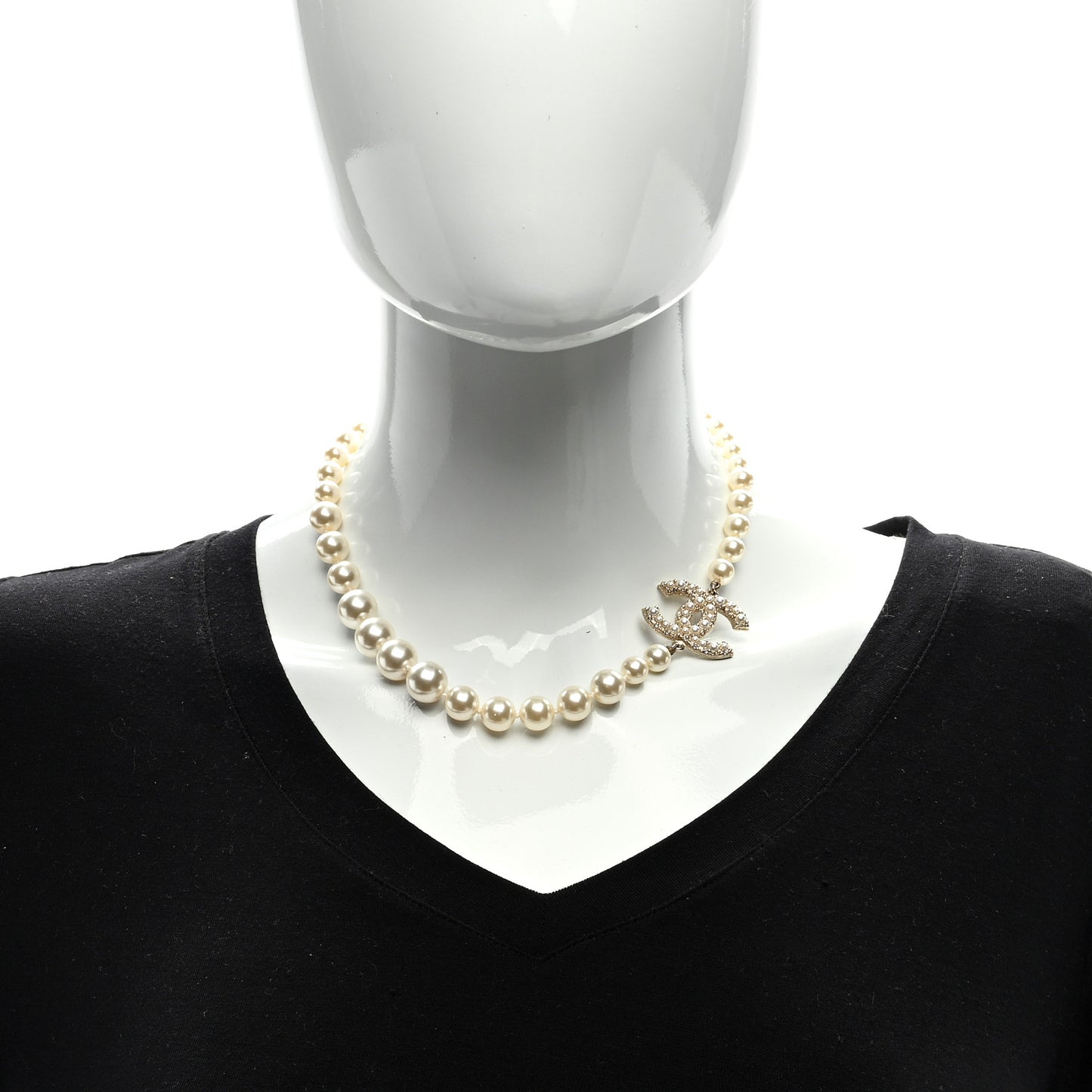 Graduated Pearl CC Short Necklace Gold