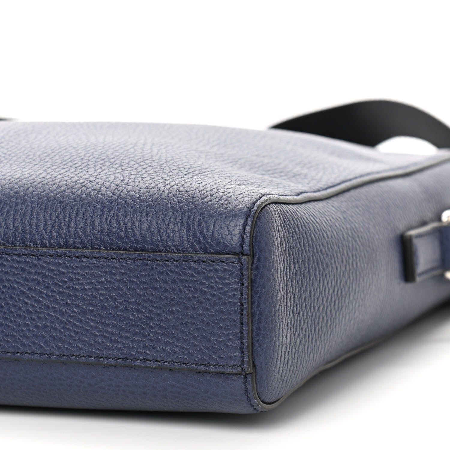 Gucci Pebbled Calfskin Briefcase Dark Blue 10 of 10