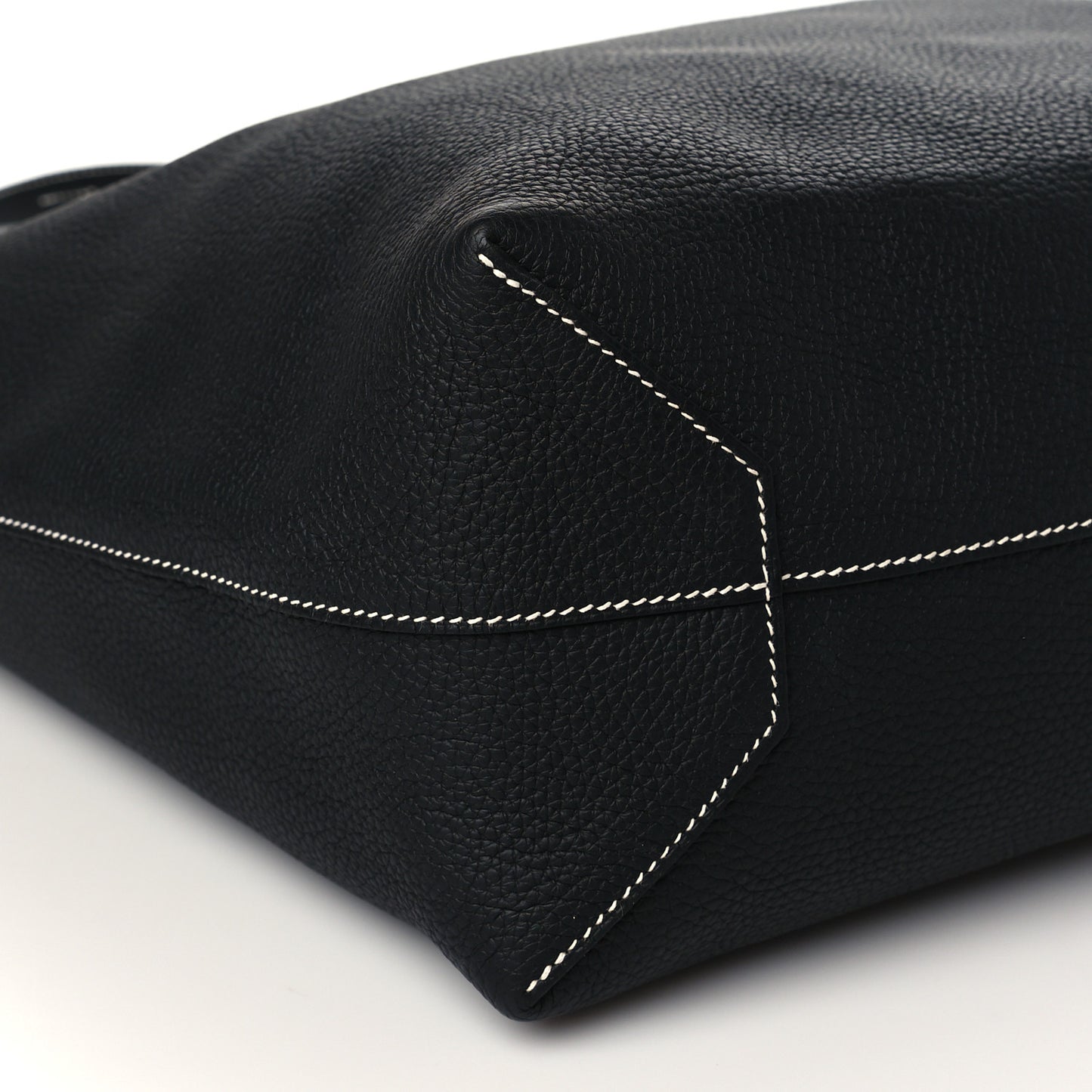 Taurillon Clemence Cabasellier 46 Black