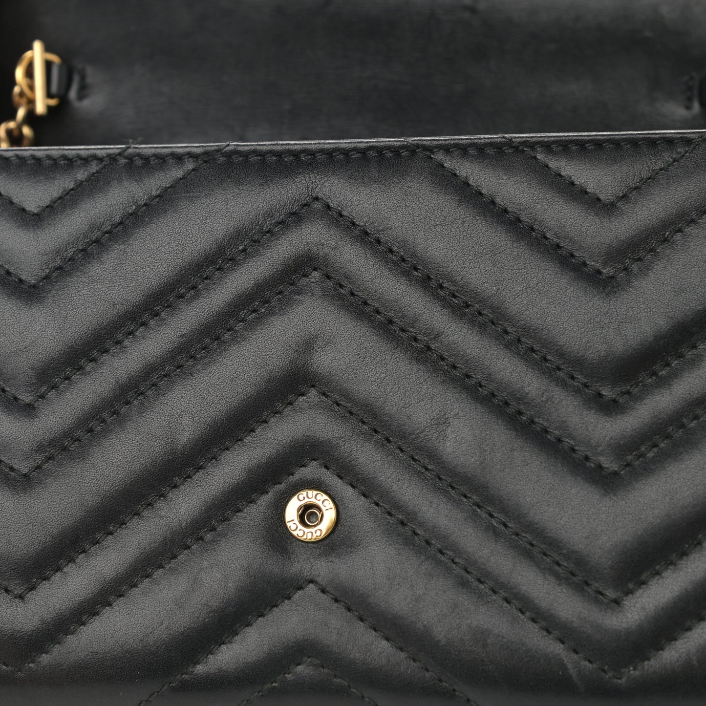 Calfskin Matelasse GG Marmont Chain Wallet Black