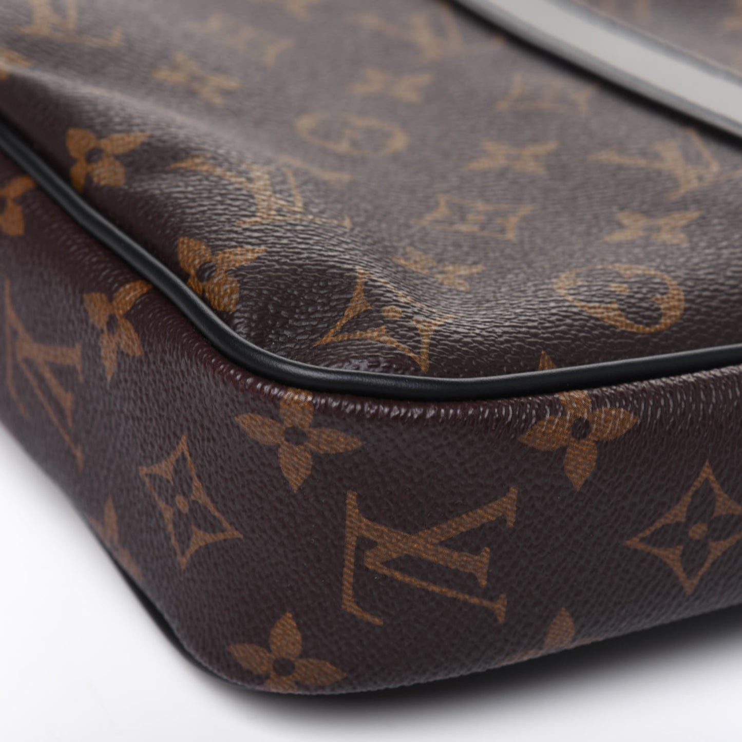 Monogram Macassar Porte-Documents Voyage PM