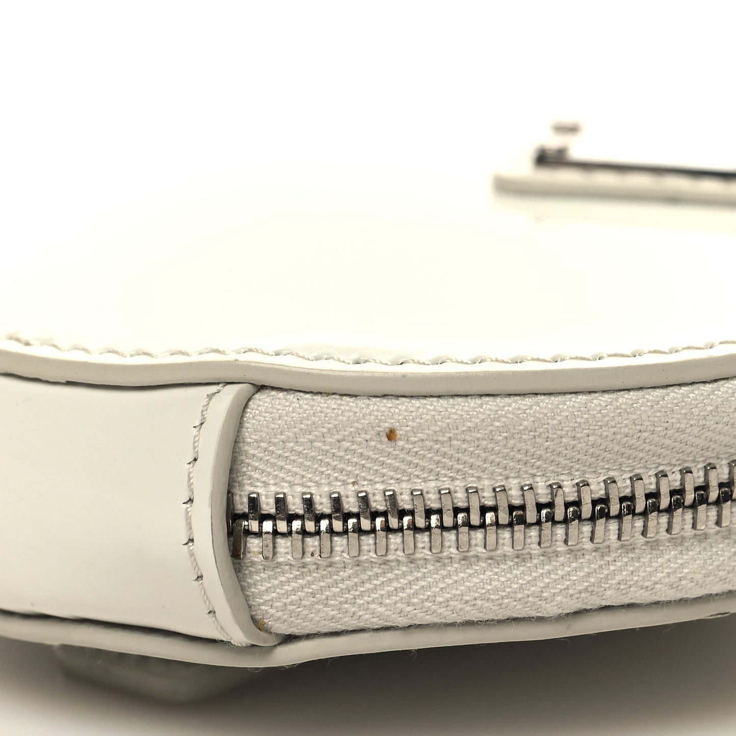 Spazzolato Round Coin Pouch Bag Charm White