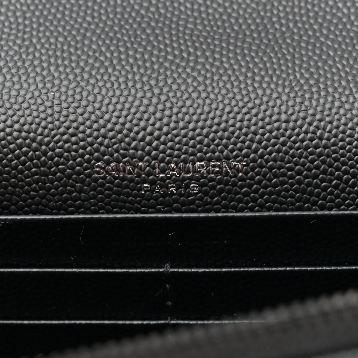 Saint Laurent Grain De Poudre Matelasse Chevron Monogram Monochrome Envelope Chain Wallet Black 6 of 11