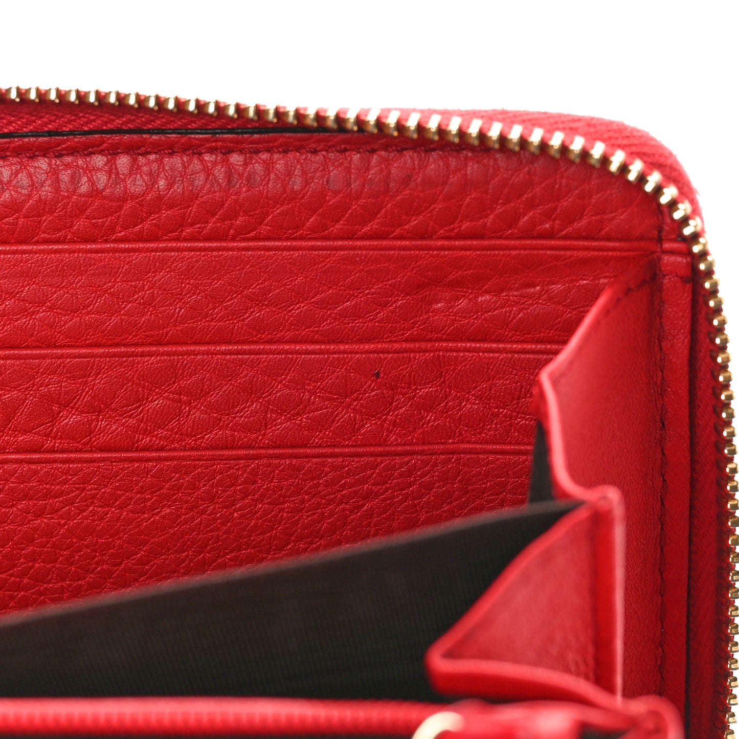 Pebbled Calfskin Soho Zip Around Wallet Red