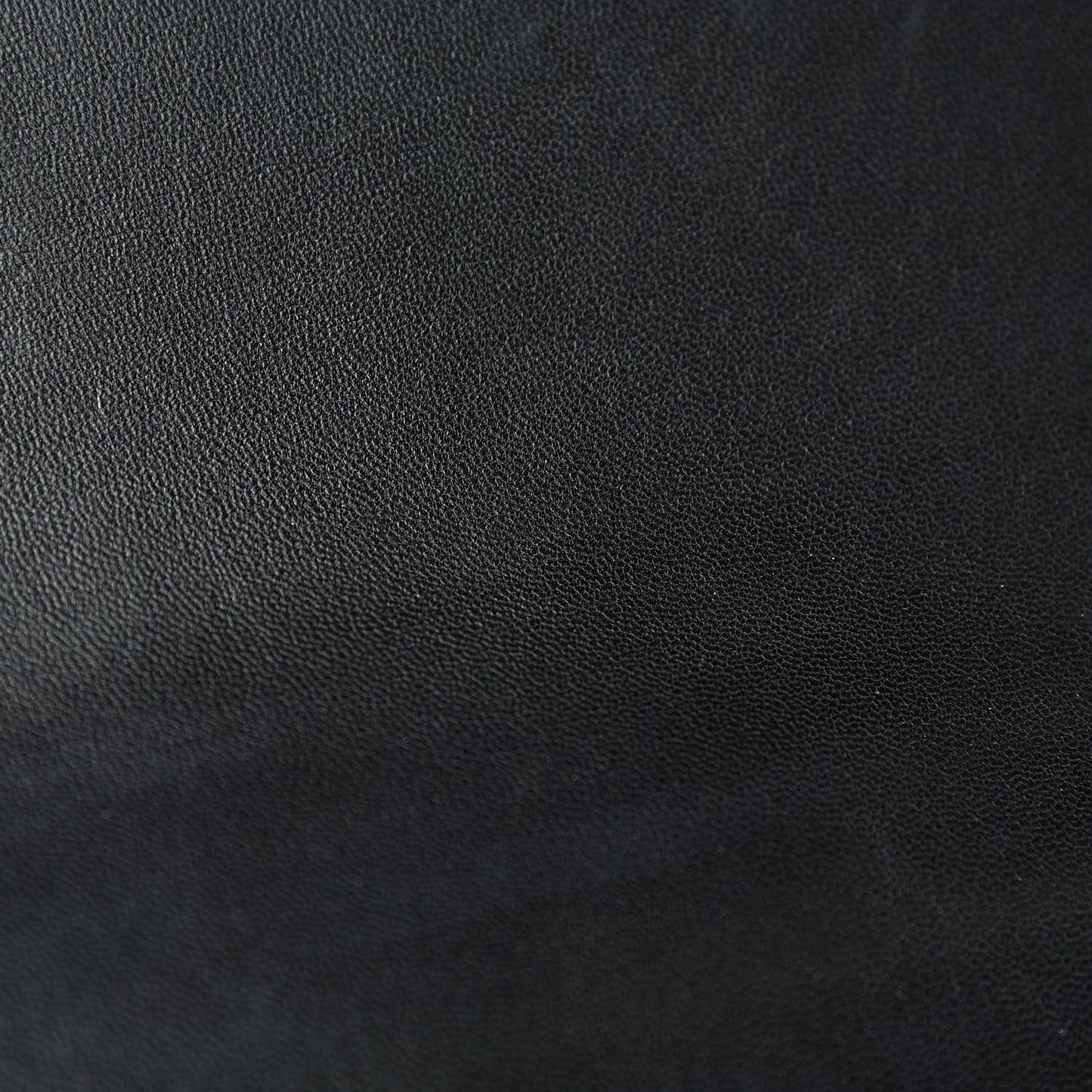 Lambskin Medium Celtic Boy Flap Black