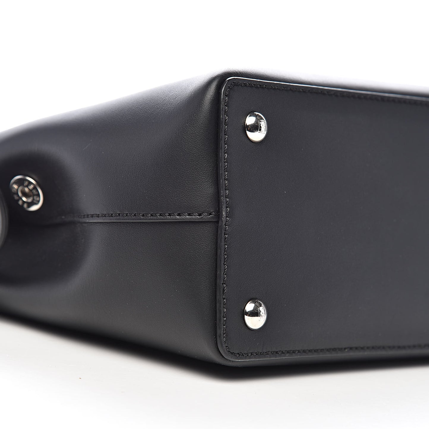 Vitello Baltico Hypnoteyes Studded Small Dotcom Click Chain Satchel Black